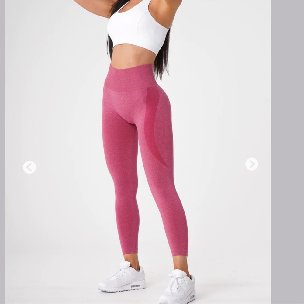 NVGTN Crimson Contour Seamless Leggings